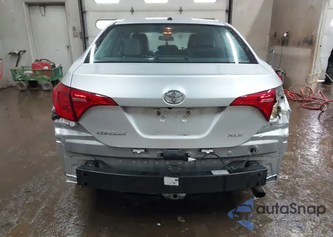 2018 Toyota Corolla Xle из США, поврежденный, VIN 2T1BURHE5JC046688